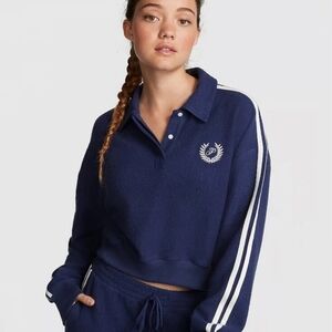 PINK Victoria's Secret Navy Blue Cropped Sweatshirt